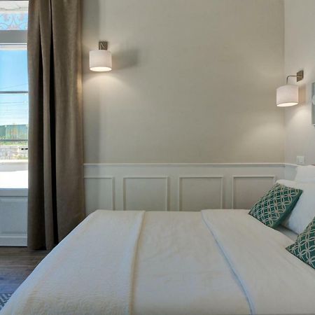 La Roche Bed & Breakfast เลชเช ภายนอก รูปภาพ