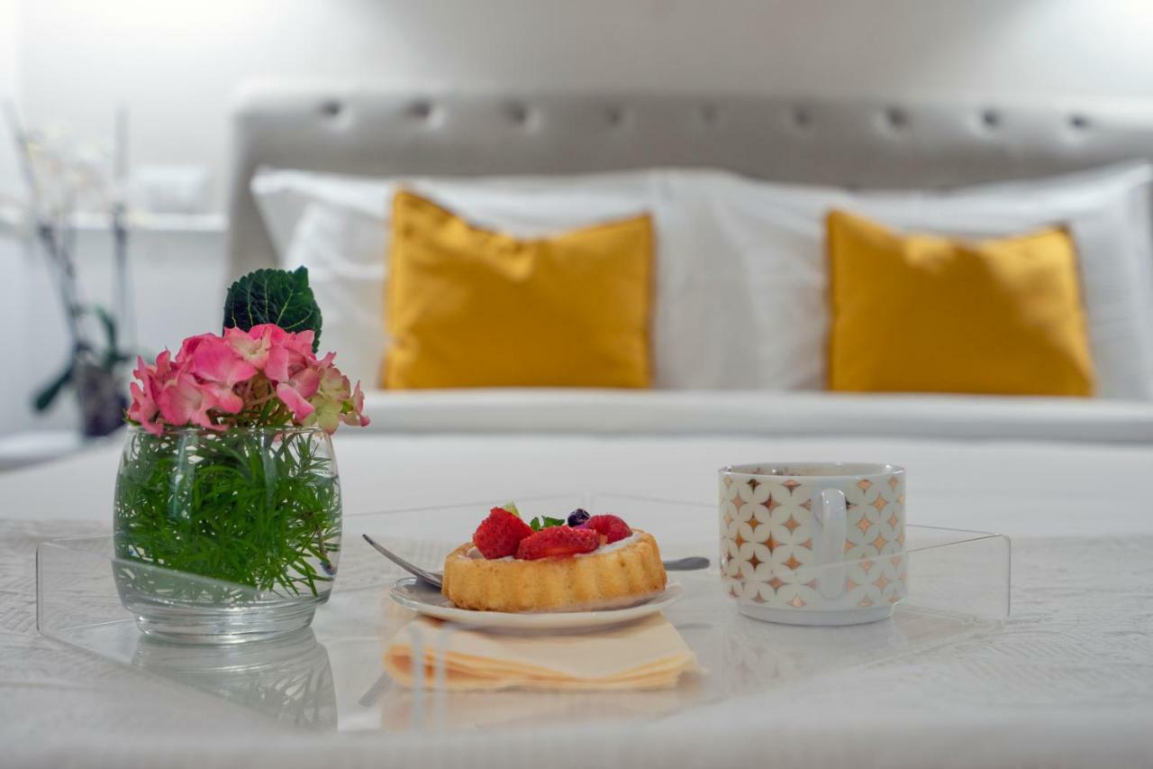 La Roche Bed & Breakfast เลชเช ภายนอก รูปภาพ