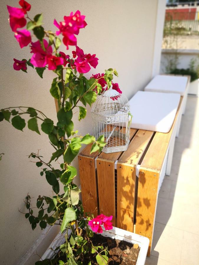 La Roche Bed & Breakfast เลชเช ภายนอก รูปภาพ